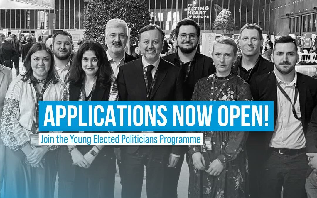 Apply now for the 2024 Young Elected Politician Programme!